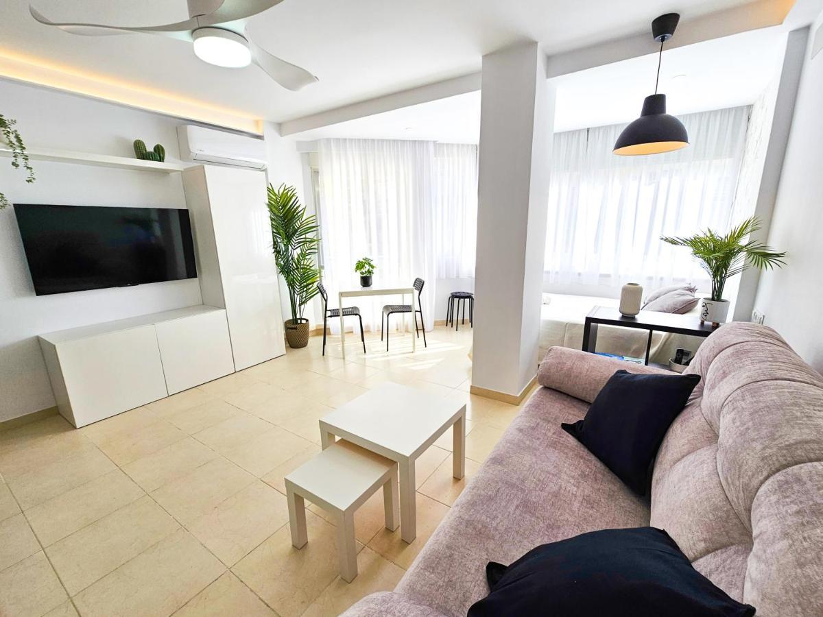 Estudio Vip Mediterraneo - Alojamientos La Torre توري ذيل مار المظهر الخارجي الصورة